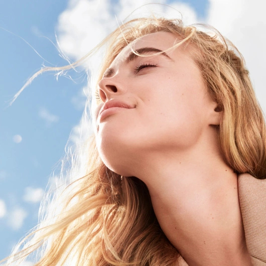 Nuxe Merveillance Lift Glow Ujędrniający krem ​​rozświetlający na dzień, 50 ml