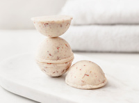 MINISTERSTWO. Półkula do kąpieli - Szafran, 60 g