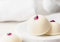 MINISTERSTWO. Półkula do kąpieli - Róża malina, 60 g