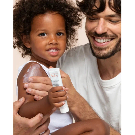 AVENE CICALFATE+ Regenerujący krem ochronny 40ml