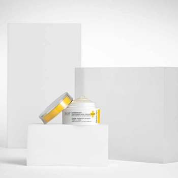 Strivectin napinający krem do szyi, 30ml